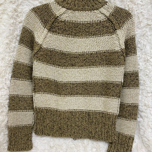 Chunky knit sweater size M - Picture 2 of 6
